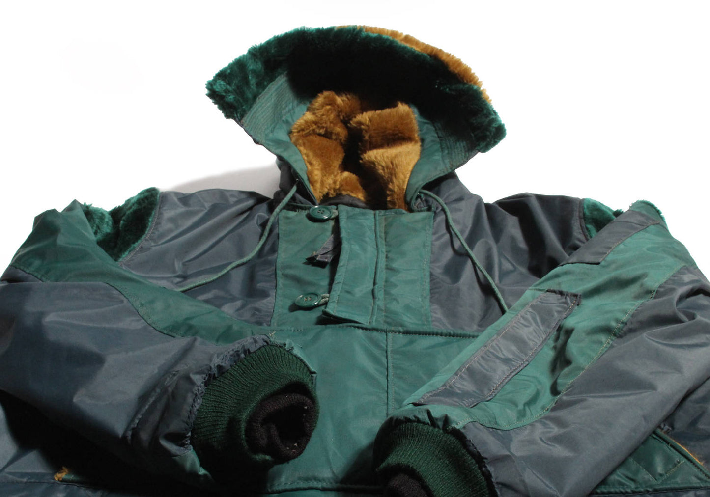 pullover nylon cagoule