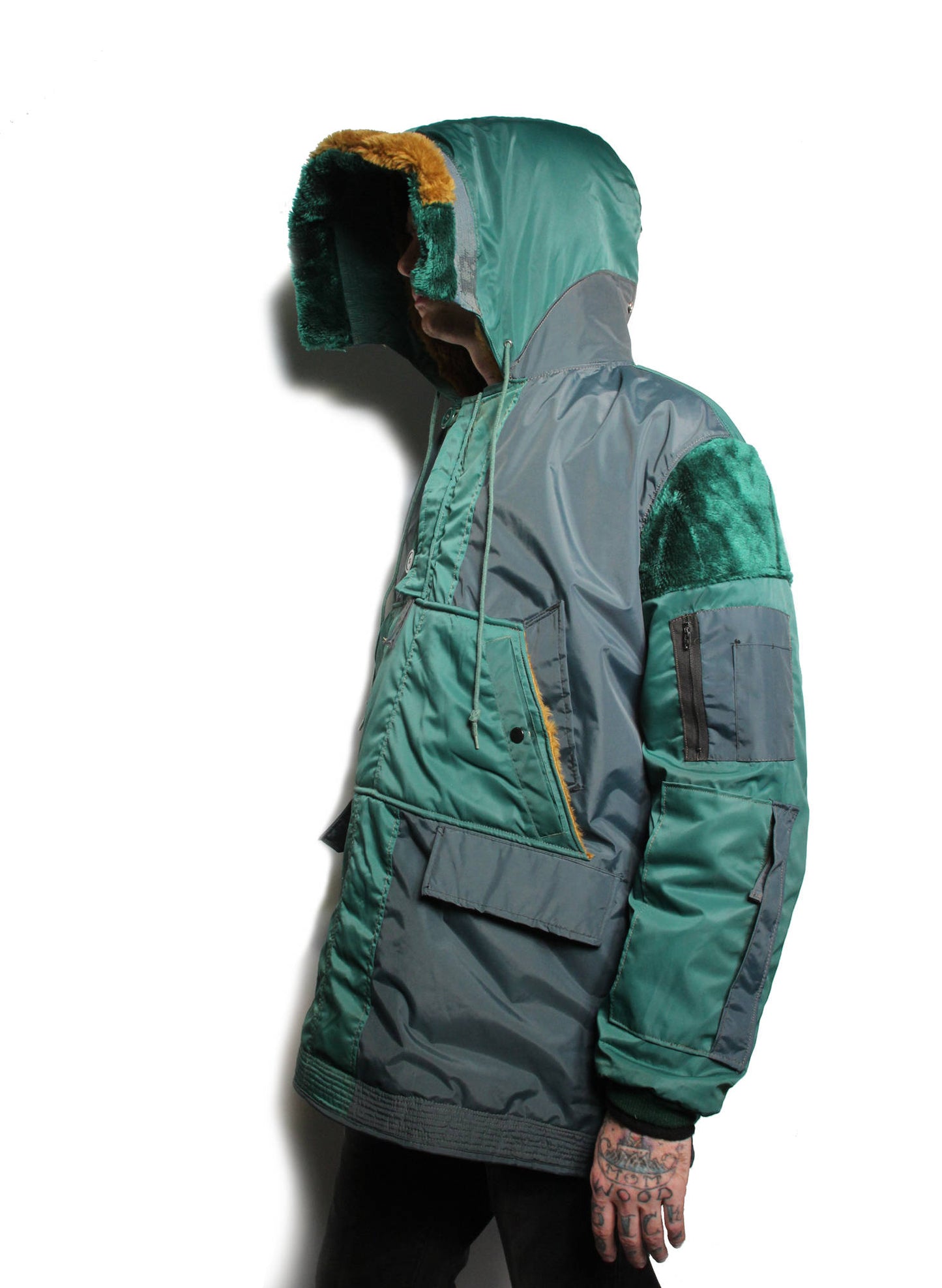 pullover nylon cagoule